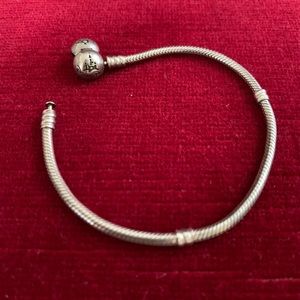 EUC DISNEY Parks Pandora Bracelet